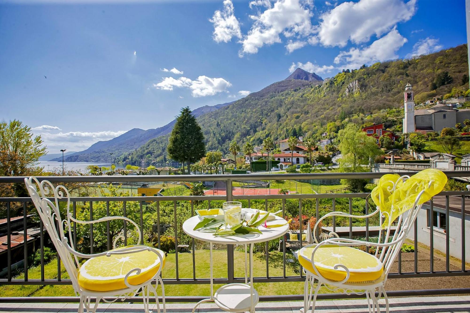 Casa Limoni Apartment Cannero Riviera Bagian luar foto